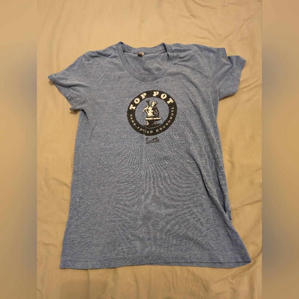 Women's Top Pot doughnuts graphic tee, American Apparel. XL (fits like a medium)